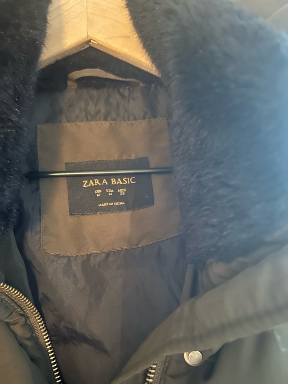 Zara Olive Green Quilted Hooded Puffer Jacket - Picture 4 of 4